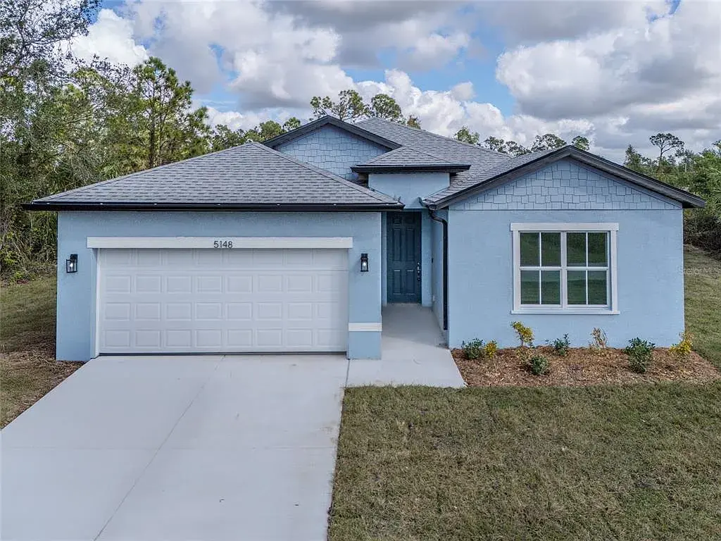 Greatleaf Homes. LLC photo 6